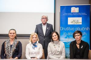 Govorci na novinarski konferenci Življenje s polnimi pljuči